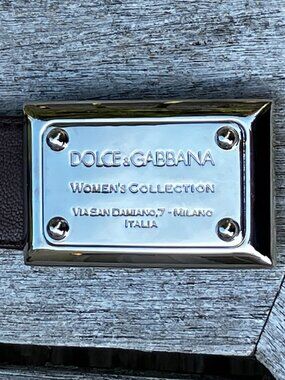 💯Authentic Dolce & Gabbana Leather Belt with Silver-Tone Buckle